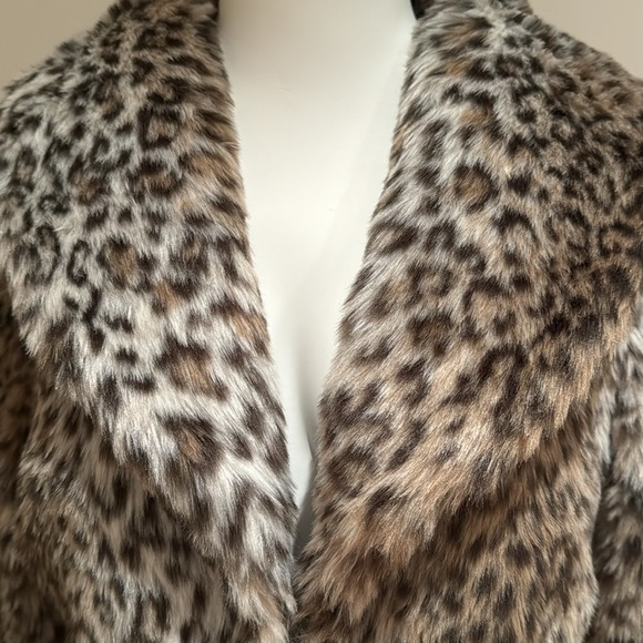 PECK & PECK GLAM PLUSH FAUX FUR CROPPED JACKET SIZE MEDIUM - Picture 4 of 12